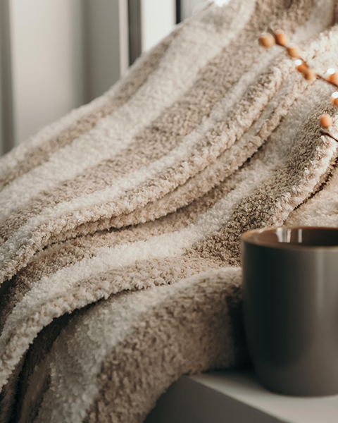Woodland Throw: Throw / Sahara Tan - Off White
