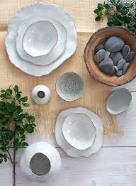 Tabletop White Edge Ceramic Potter's Bowl
